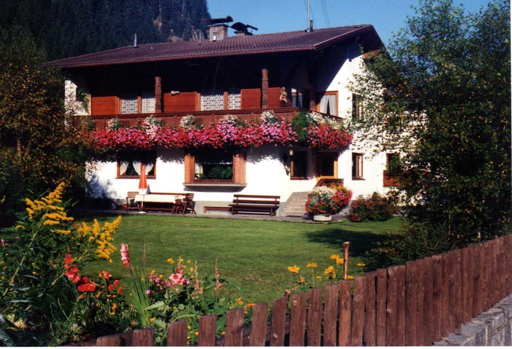 Апартаменты Haus Walch Йерценс Экстерьер фото
